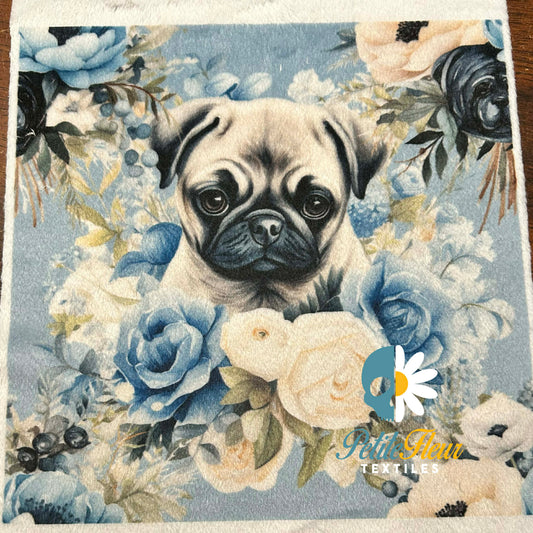 Panneau débarbouillette - Pug floral