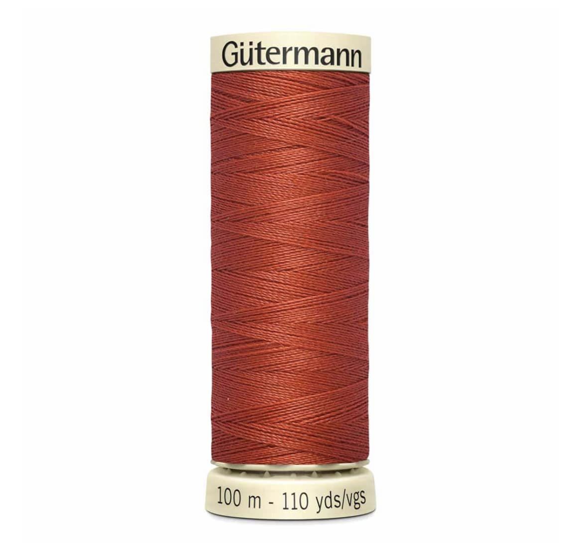 Fil à coudre Gütermann 100% polyester - 100m