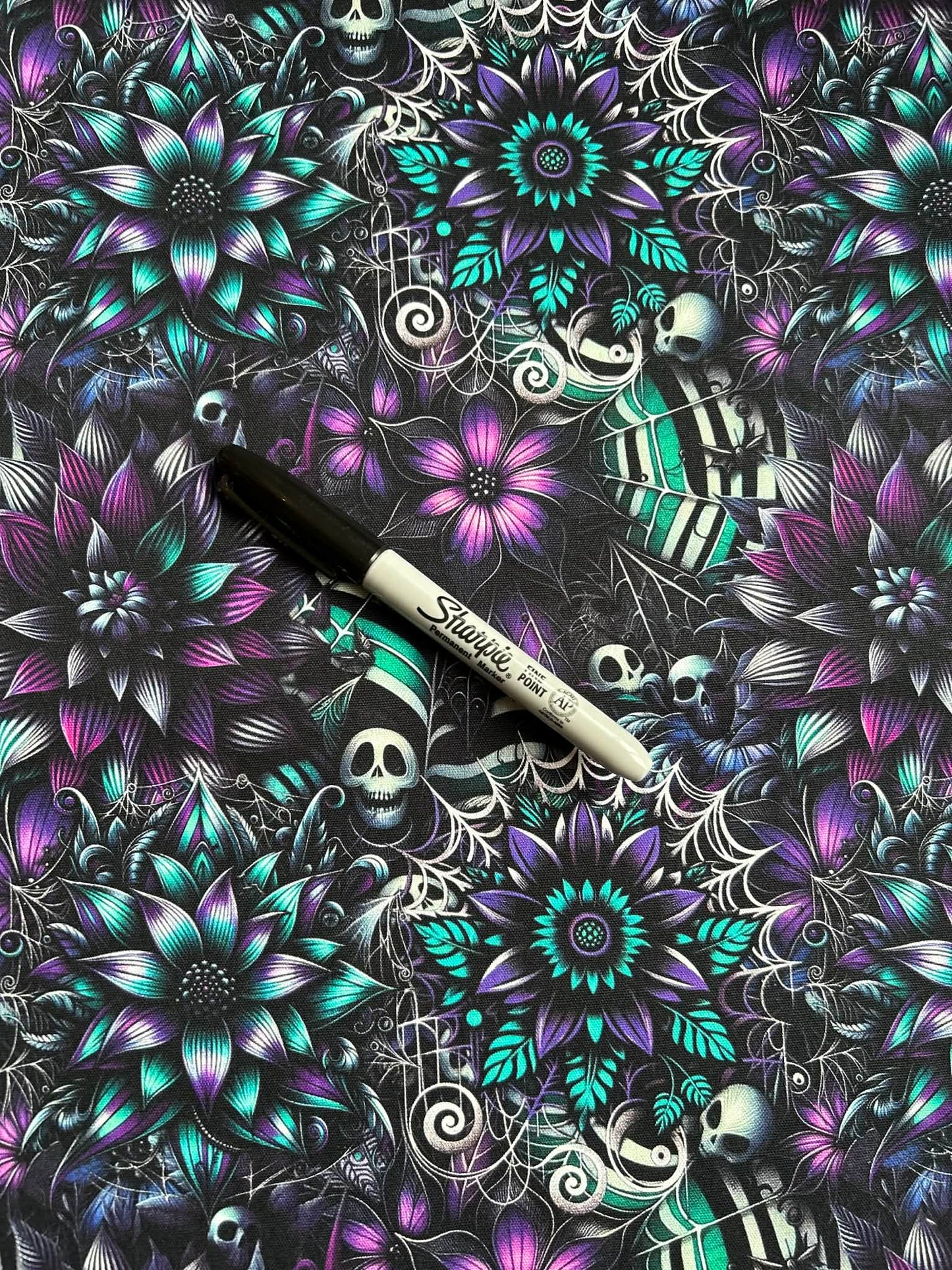 Canevas imperméable - Mortelle floraison